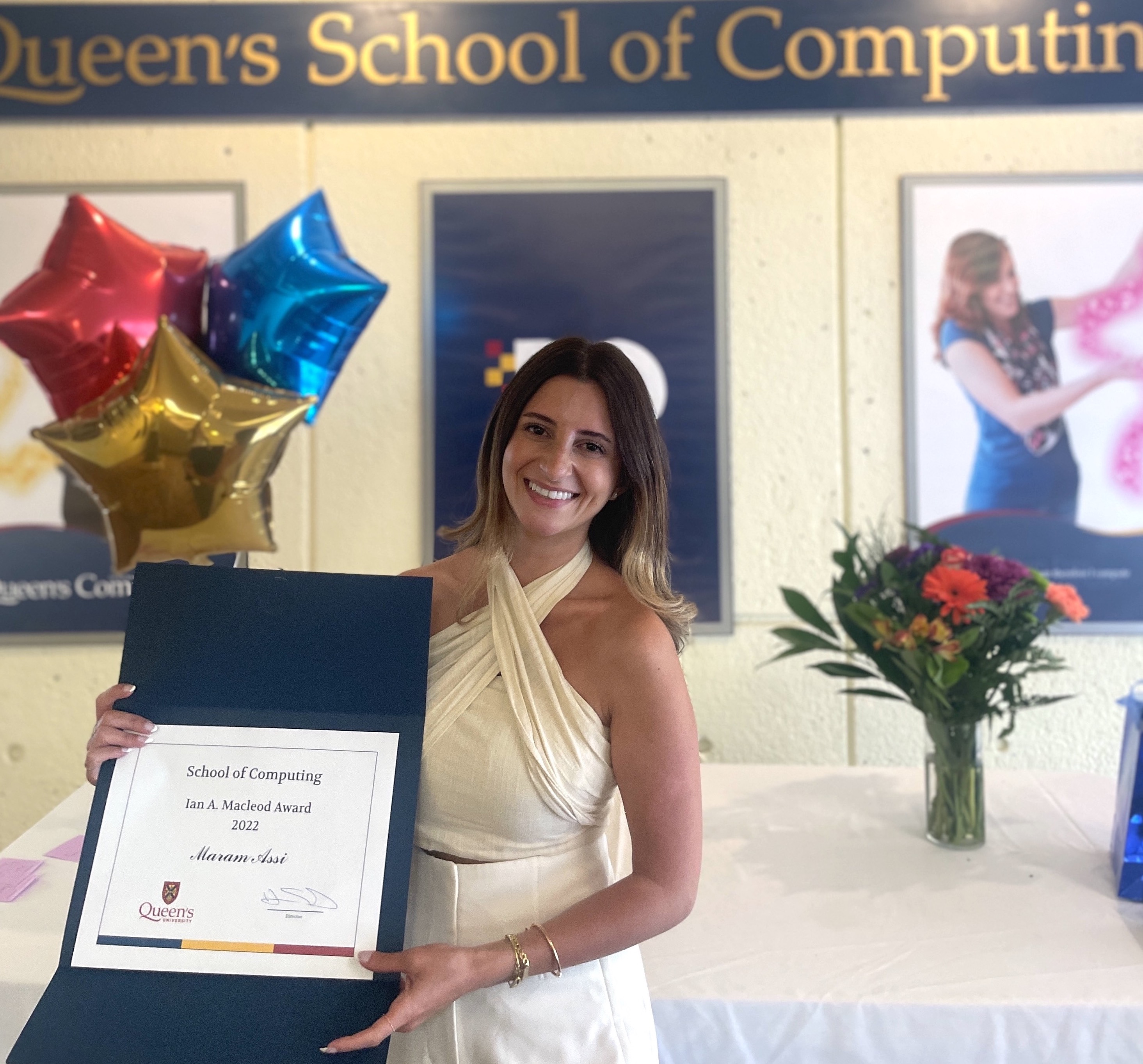 Maram Assi winning the Ian School of Computing award